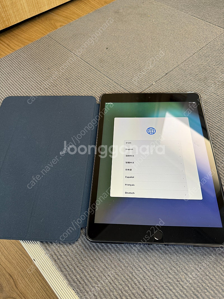 아이패드 9세대 64G 셀룰러 + WIFI 팝니다.--0