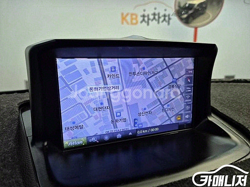 [KG모빌리티(쌍용) ]티볼리 에어 2WD 디젤 1.6...--9