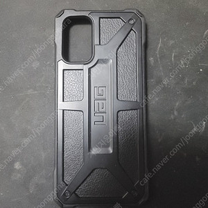 갤럭시 s20플러스 uag케이스 입니다