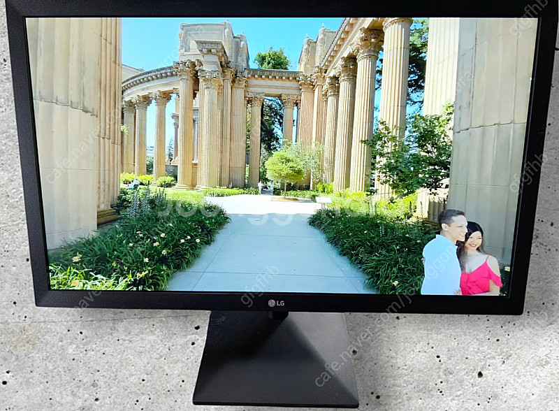 LG 22인치 LED 모니터 24MK430H 팝니다--0