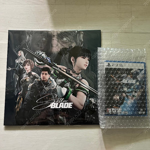 PS5 스텔라 블레이드 LP 한정판 게임 포함 미개봉 팝니다