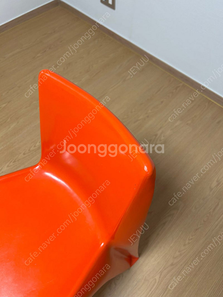 부산직거래)빈티지 보핑거 체어 의자 레드 빨강 팝니다--2