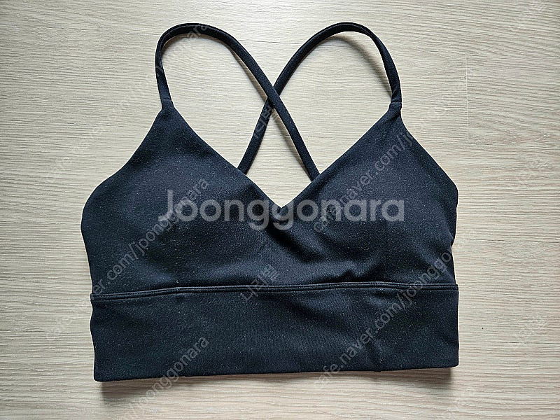 만두카 에센스 브라탑--0