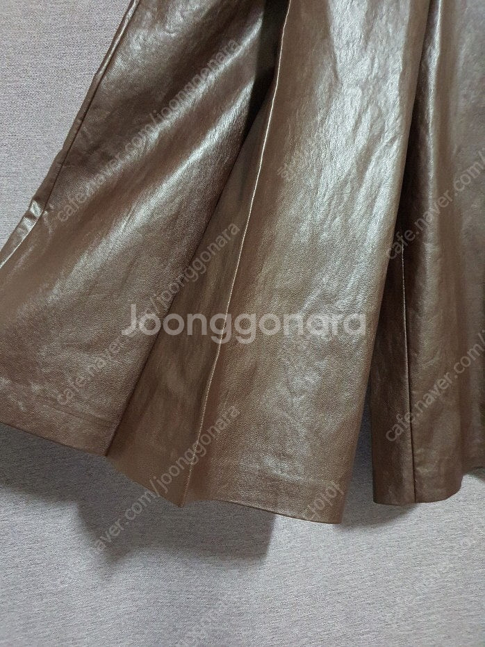 랑방컬렉션 벌룬 슬리브 니트 프리 사이즈 에코 가죽 와이드 크롭 팬츠 44 사이즈--7