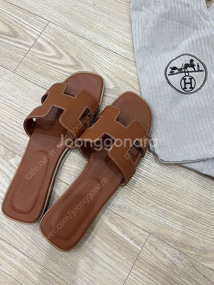 에르 H 오란슬리퍼 240--0