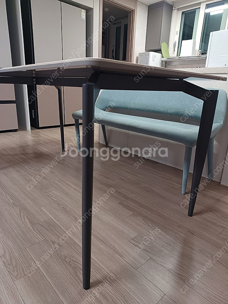 세라믹 6인용 식탁+3인용 긴의자--2