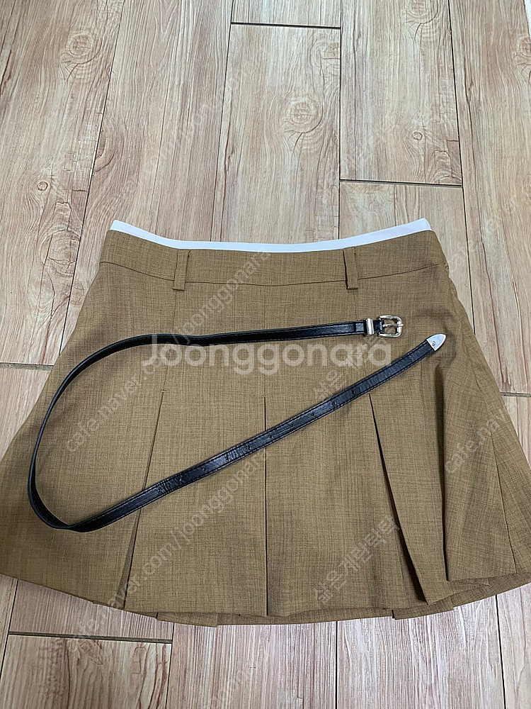 제너럴아이디어 로우라이즈 벨티드 플리츠 스커트--0