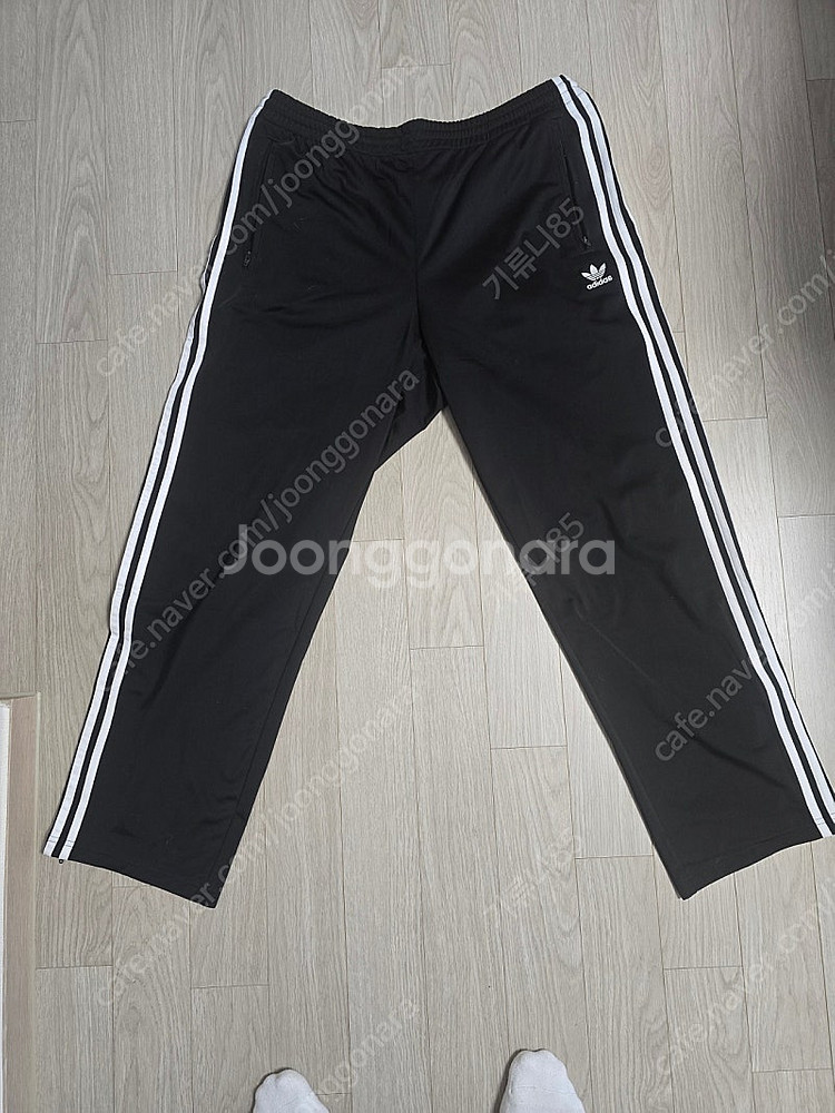 아디다스 파이어버드 트랙팬츠 IJ7055 XXL 팝니다--0