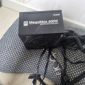 잘만 MegaMax 600W 파워서플라이 팝니다