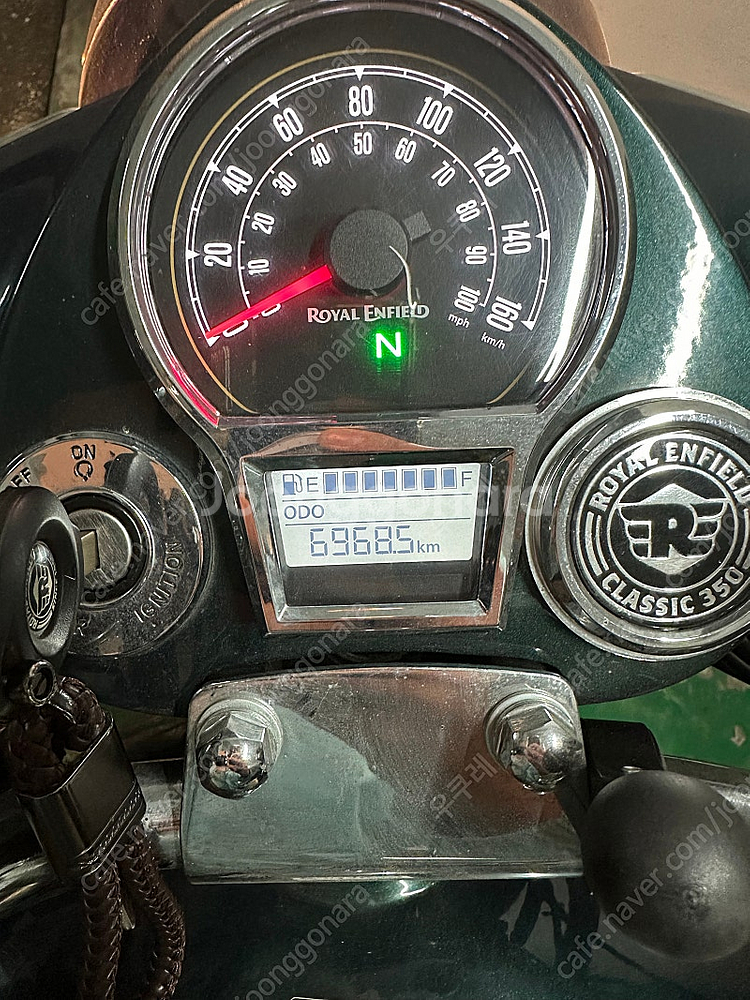 로얄엔필드 클래식 350--1