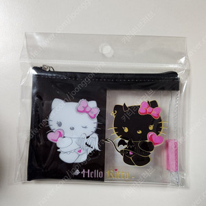 헬로키티 50주년 기념 한정 파우치 천사와 악마 이미지
