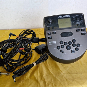 Alesis Nitro 드럼모듈