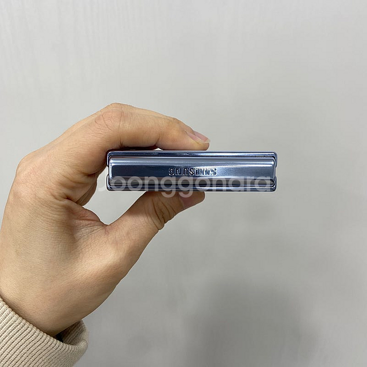 76016 갤럭시Z플립4 512기가 블루 공기계 팝니다 28만원--6