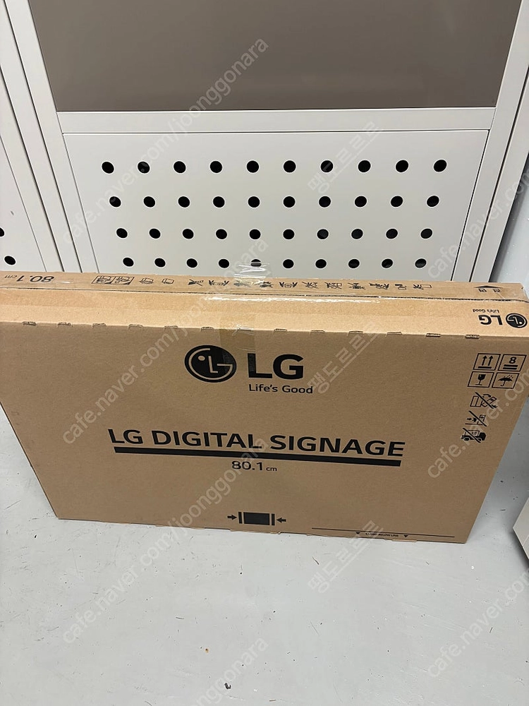 모니터사이니지 LG 32SM5J 이미지