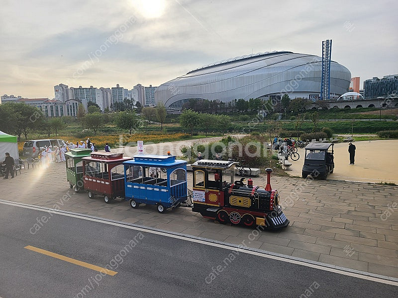 어린이날 놀이기구 임대, 에어범퍼카, 회전목마, 전동차...--3