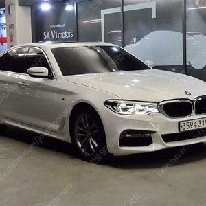 @18년식 5시리즈(7세대) 520d xDrive M스포츠팩 플러스 전국최저가격️저신용️전액할부️최대72개월️현금️할부️카드️저금리️