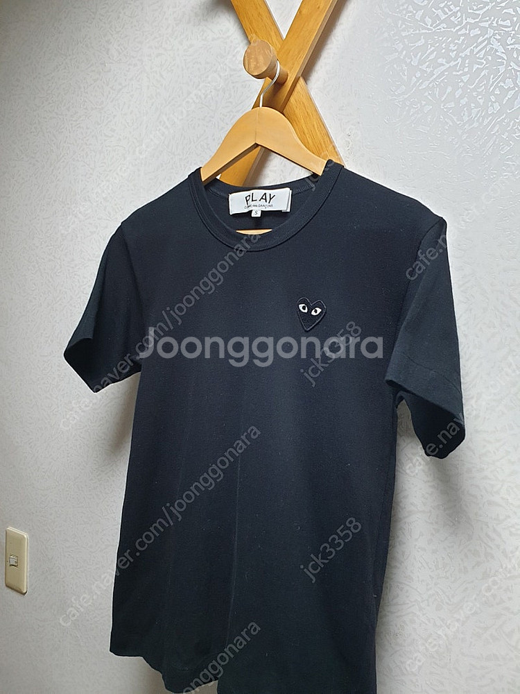 [S/24ss/공용] 꼼데가르송 블랙하트 반팔--1
