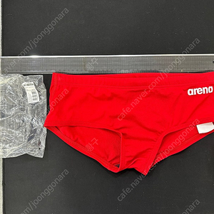 아레나 팀 솔리드 로우 웨이스트 레드 숏사각