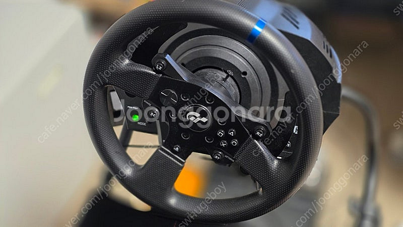 트러스트마스터 T300RS GT 플레이시트 챌린지--1