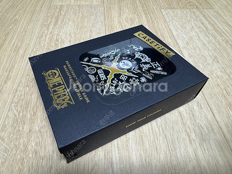 케이스티파이 원피스 한정판 파워뱅크(보조배터리) 판매합니다--0