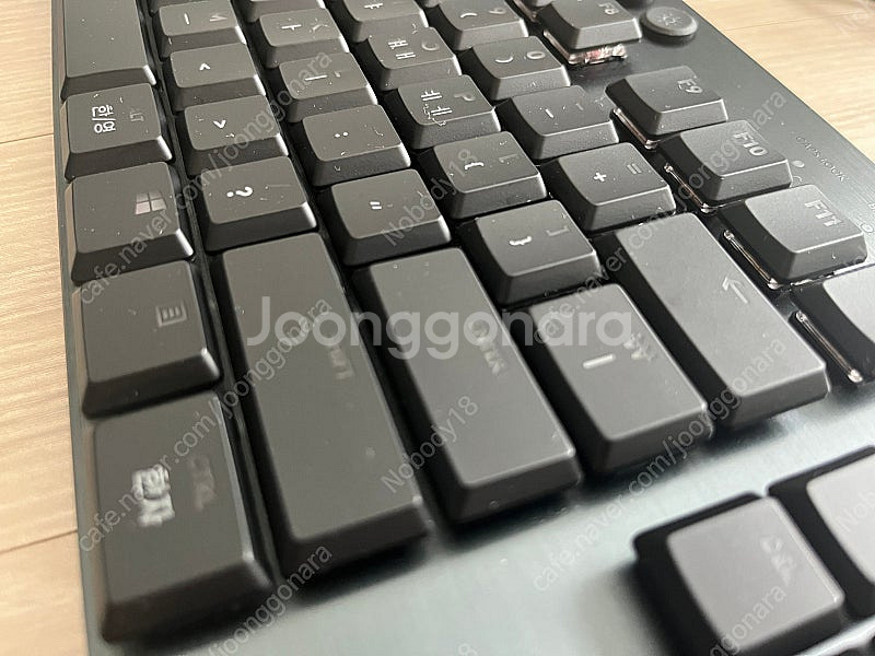 로지텍 G913 리니어 적축--3