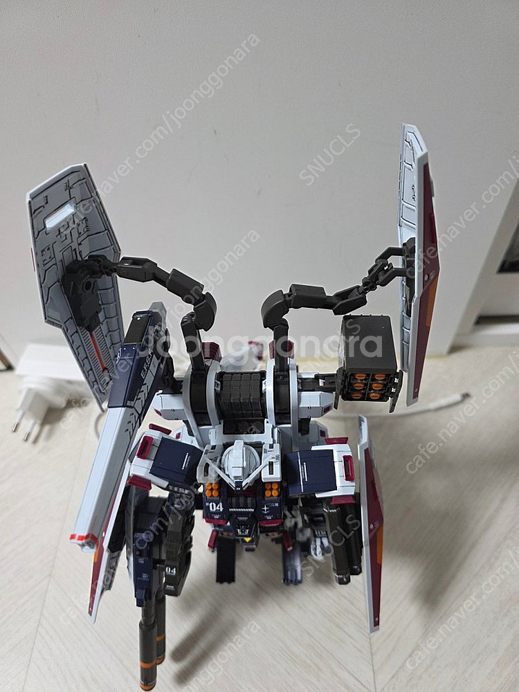 MG 풀아머 썬더볼트 데칼 먹선 완성품--3