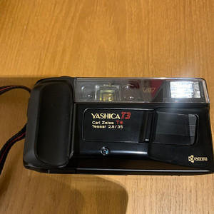 야시카 T3 필름카메라