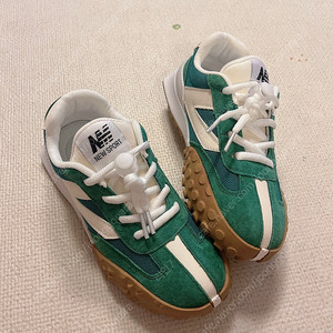 나무키즈 725스니커즈 그린 새것 210size 반값택포