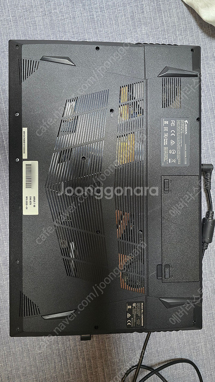기가바이트 어로스7 KB 게임,동영상편집용 노트북 팝니...--8