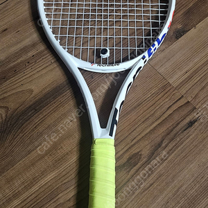 테니스라켓 테크니화이버