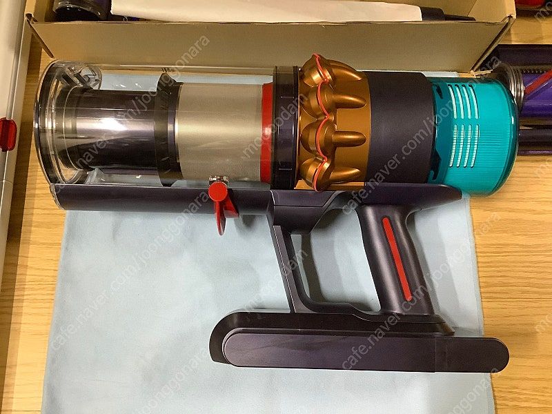 다이슨 무선 청소기 Gen5 디텍트 컴플리트 (블루/코퍼)--1