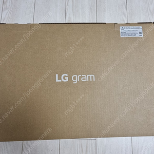 LG 그램 미사용 노트북 팝니다. 16z90s-galgl