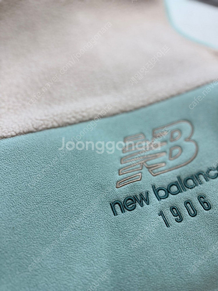 뉴발란스 120사이즈 조끼--3