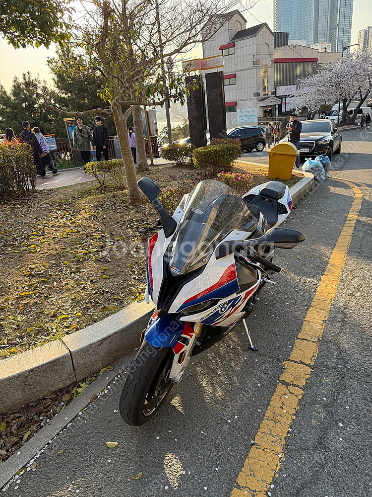 [부산]20년식 BMW s1000rr 판매 및 대차 합...--4