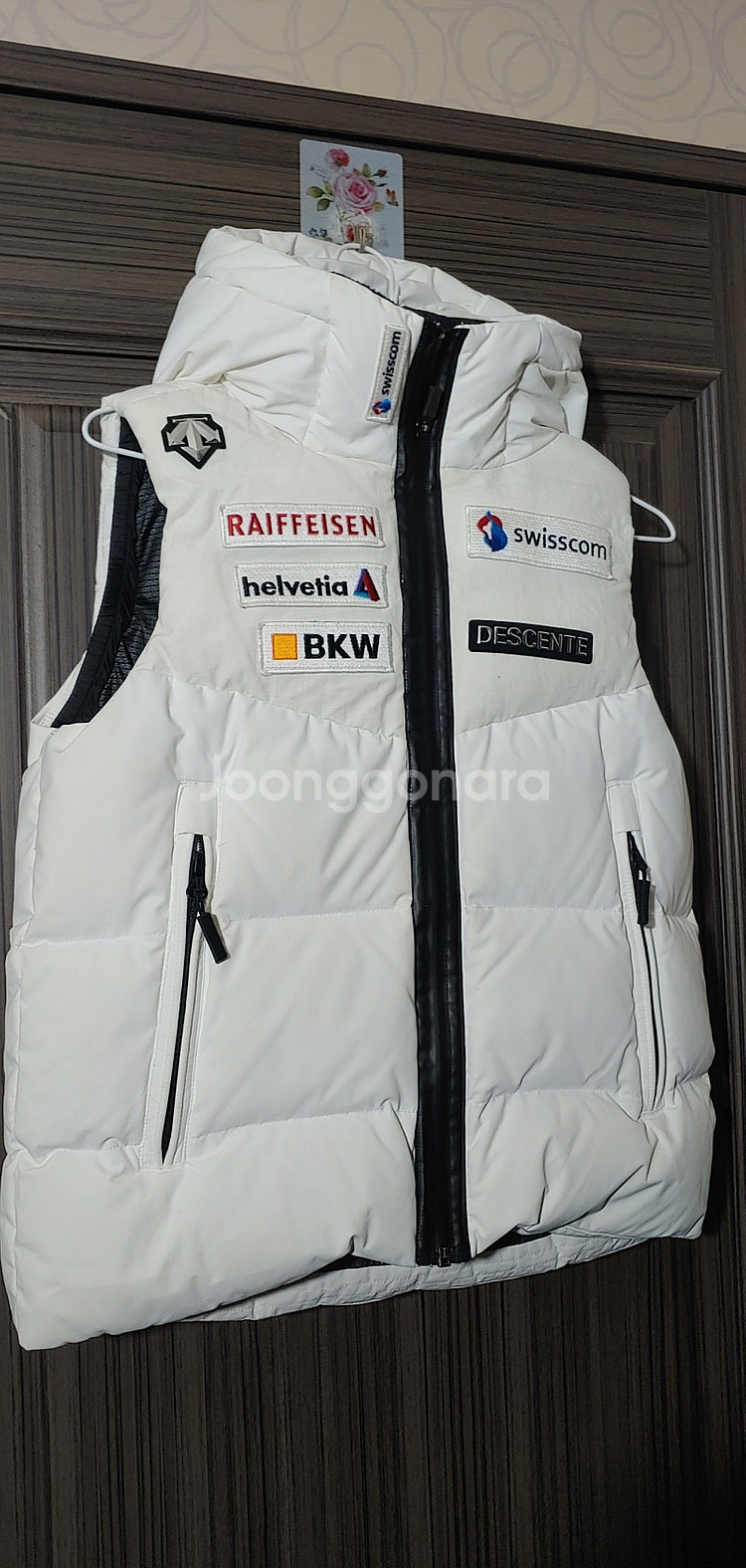 데상트 스위스스키팀 패딩 조끼 아동 140--0