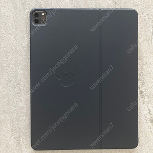 아이패드프로 6세대 12.9 셀룰러 128g 스페이스그레이 + 스마트폴리오키보드케이스