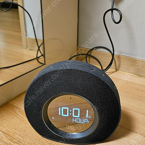 JBL 호라이즌 블루투스 스피커, FM라디오, 알람시계, 무드등 (5만원)