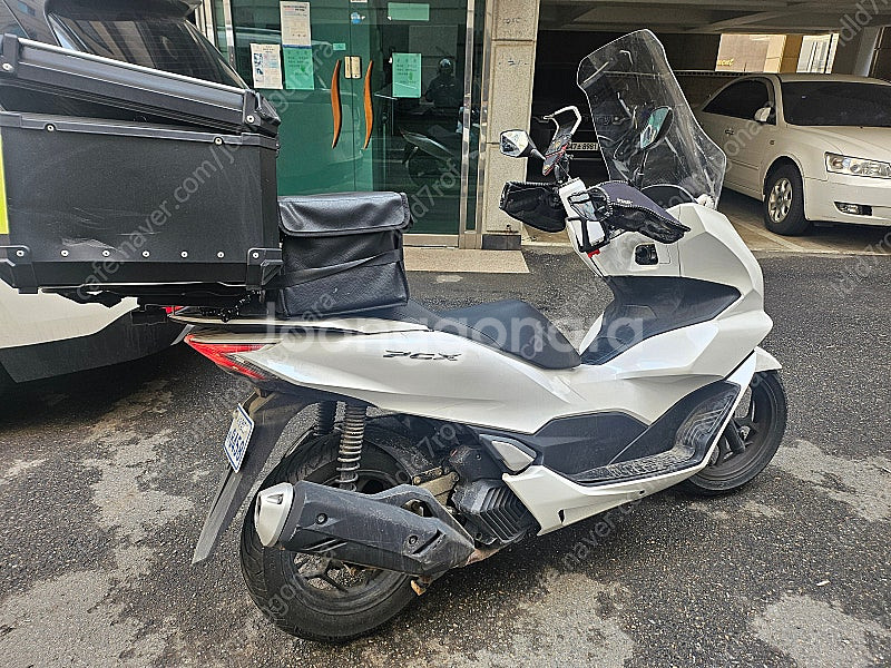 21년식 pcx 125cc 7민2천키로 묻따 판매합니다...--1