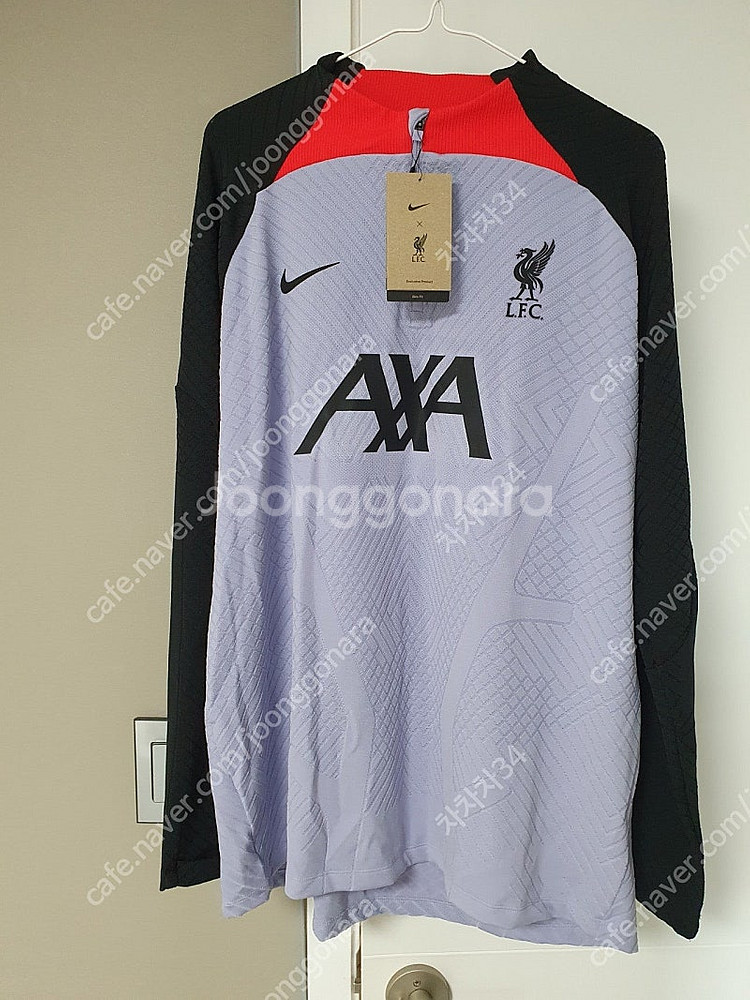 리버풀 adv 어센틱 하프집업 팔아요--0