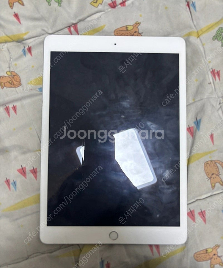 아이패드 8세대 32기가 + 애플펜슬 판매합니다--0