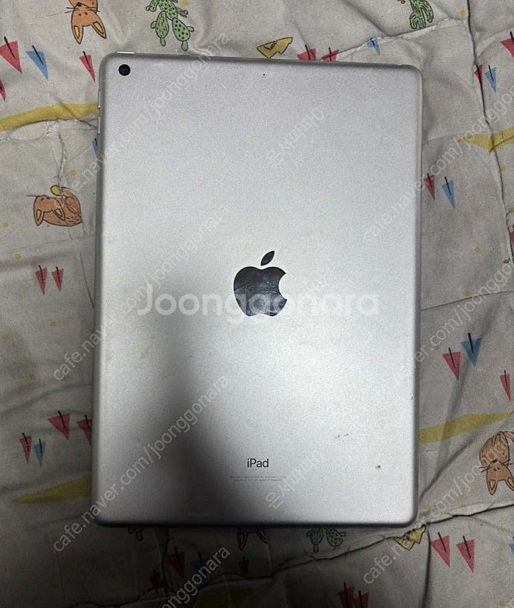 아이패드 8세대 32기가 + 애플펜슬 판매합니다--1