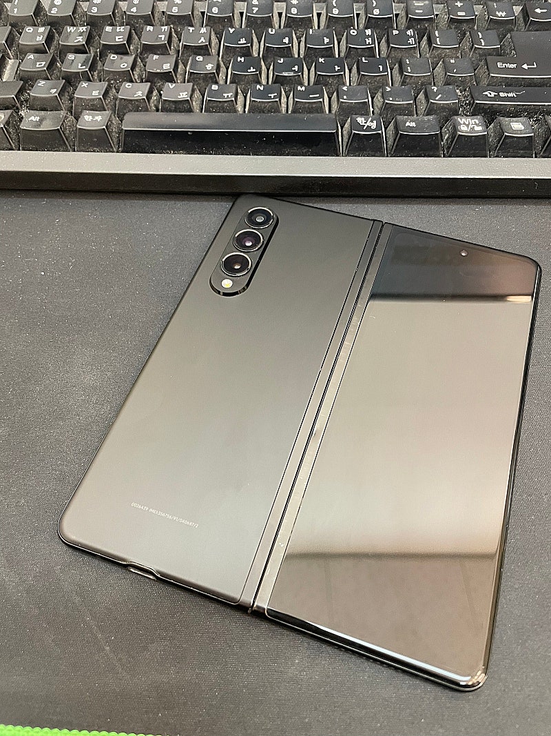 갤럭시Z폴드3 블랙 512GB 무잔상 상태좋은 중고40...--0