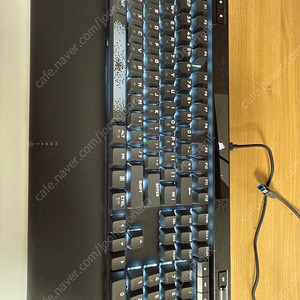 커세어 K70 MAX 자석축 키보드