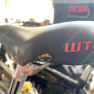 wtb sst 안장