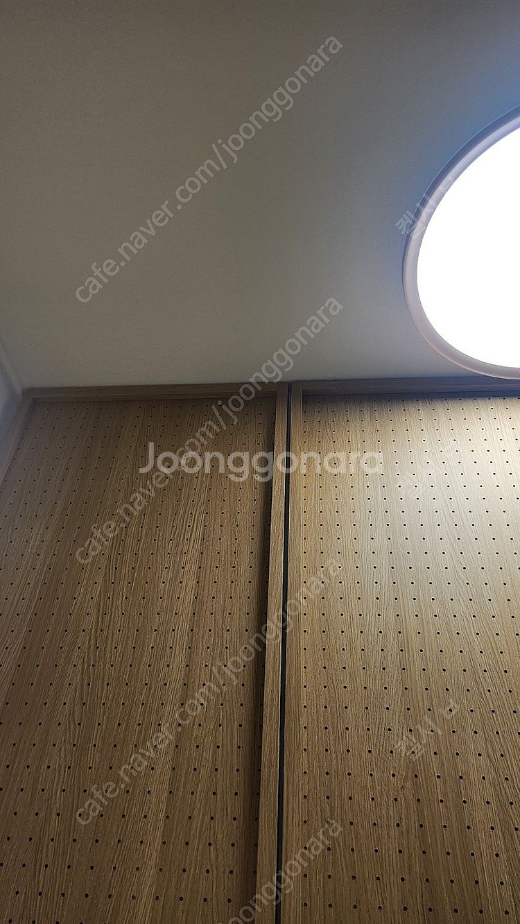 부산) 우드톡 나무 타공판 가벽 파티션--1