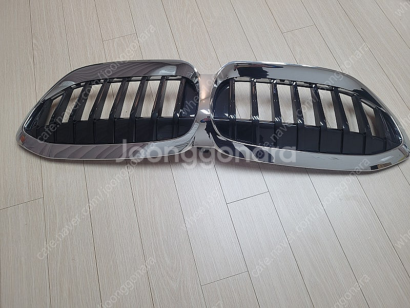 BMW 320i (G20) 그릴--0