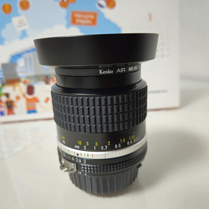 니콘 수동렌즈 28mm F2.0 ai-s 팝니다