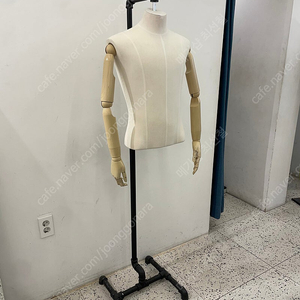 남성용 마네킹 (8개) 판매합니다.