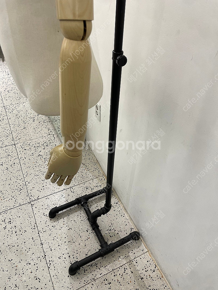 남성용 마네킹 (8개) 판매합니다.--3