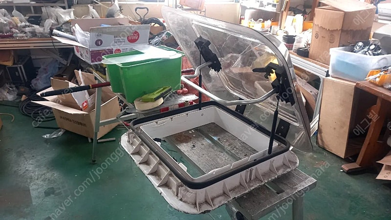 캠핑카 카라반 450 x 400 미니 헤키창문 판매 이미지